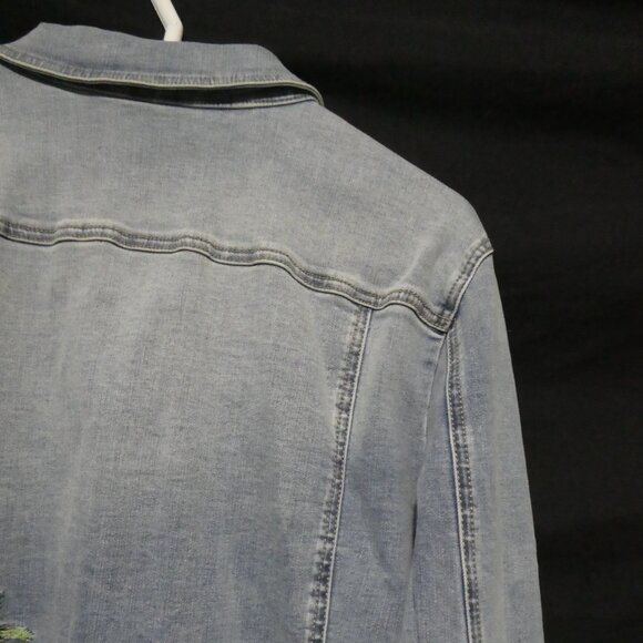 CHICO'S | size 3 | Button-Up Front Blue Denim Jacket | Flamingo Front and Back - Picture 13 of 16